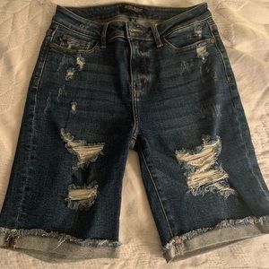 Judy Blue denim Bermuda shorts